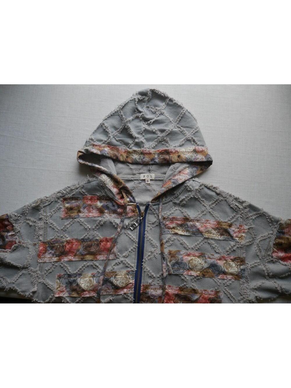 POL Womens S Oversized Distressed Denim Hoodie Floral Patchwork Frayed Jacket - Picture 3 of 12